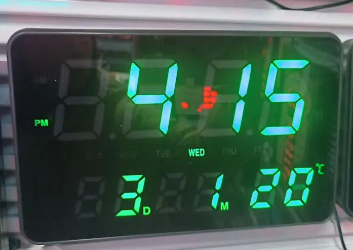 Купить оптом Часы 2508 GREEN в Украине 