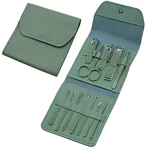 Купити оптом Купити Набір інструментів манікюрних 12 в 1 (A12-200) оптом - ціна 99 грн в Україні 