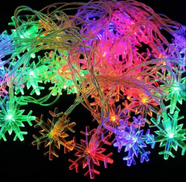 Купити оптом Гірлянда сніжинки на батареях мульти колір 4 метрів G-810