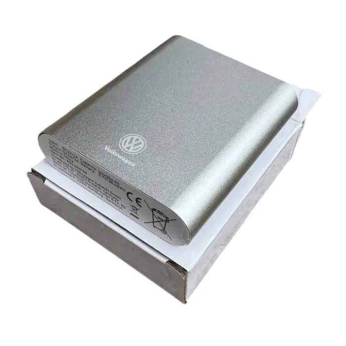 Купити оптом Купити Повербанк Volkswagen 10400 mAh оптом - ціна 326 грн в Україні 