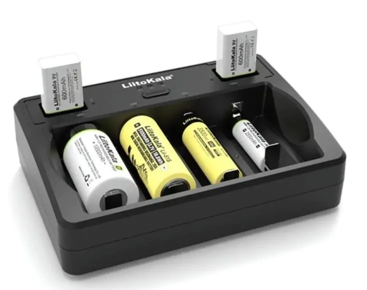 Купить оптом Зарядное на 4 аккумулятора LiitoKala Lii-D4 в Украине 