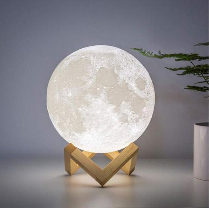 Купить оптом Ночник в виде луны 3D MOON LIGHT в Украине