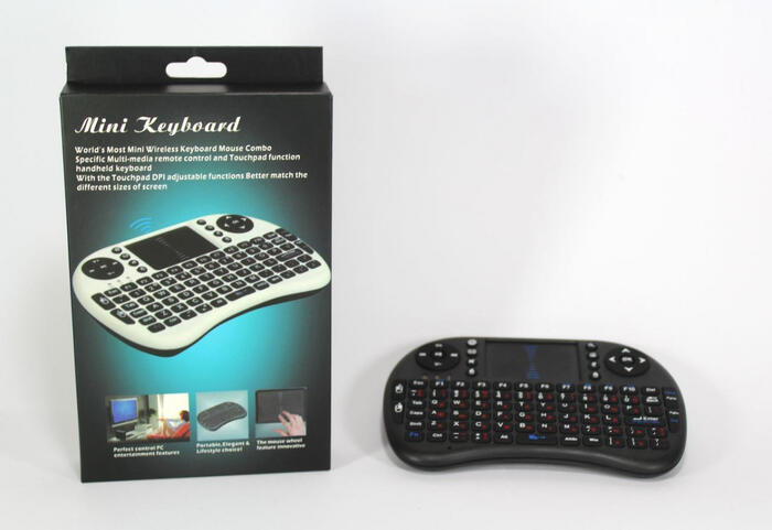 Купить оптом Беспроводная клавиатура для SMART MWK08 (с подсветкой)