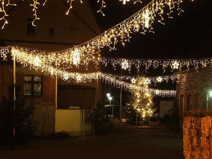 Купить оптом Гирлянда 120 LED Бахрома Теплый белый на прозрачном проводе (3.3х0.7 метров) в Украине , изображение 2