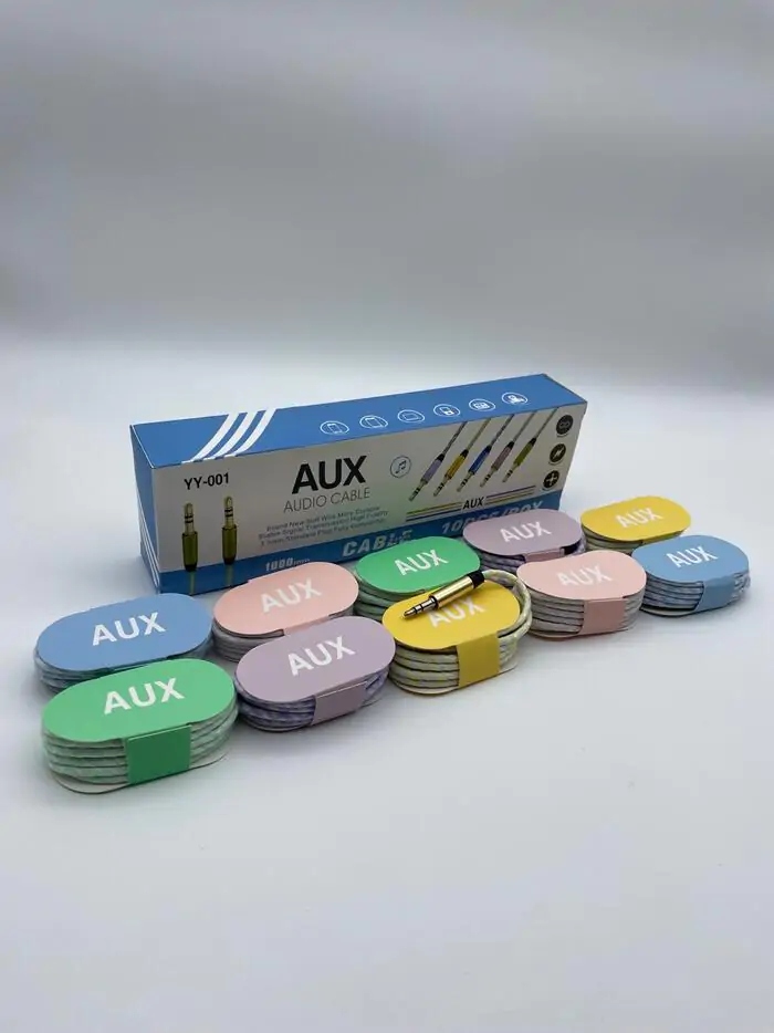 Купити оптом Купити Аудіо-кабель AUX 3.5 jack YY-001 1м (Ціна вказана за 10шт) оптом - ціна 251 грн в Україні 